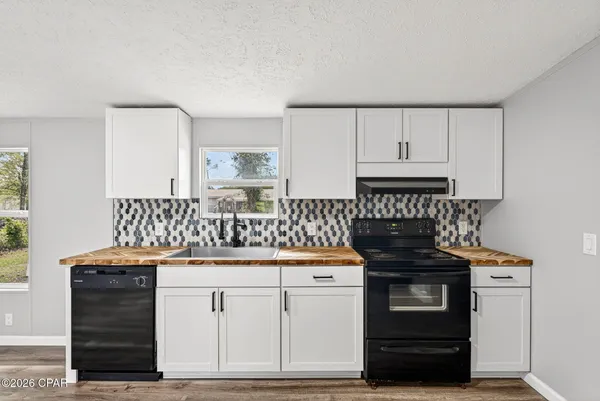 $179,000 | 1532 Nassau Street, Southport, FL 32409