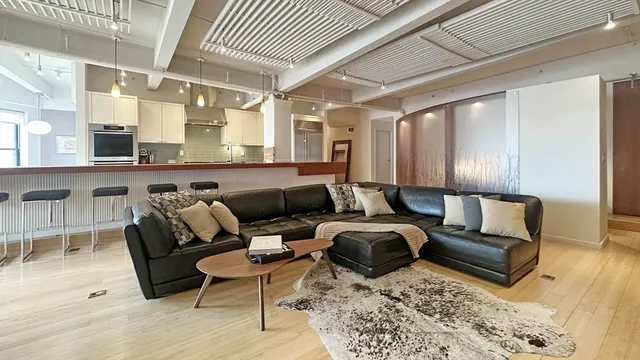 $8,500 | 90 North Washington Street, Unit 5, Boston, MA 02114
