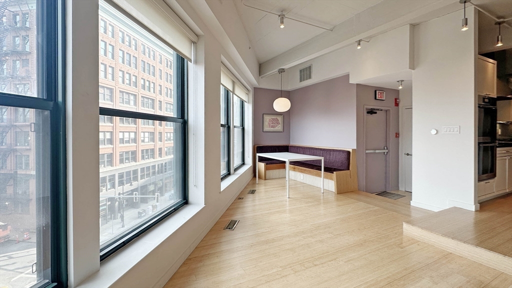 90 North Washington Street, Unit 5 Boston, MA 02114 - Photo 13 of 25