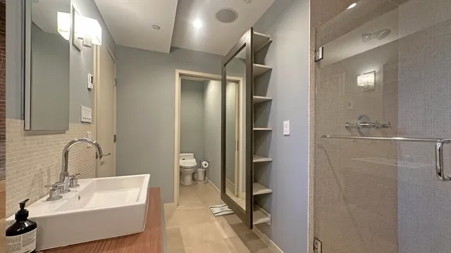 $8,500 | 90 North Washington Street, Unit 5, Boston, MA 02114