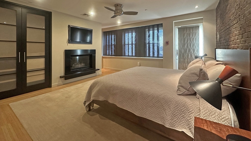 90 North Washington Street, Unit 5 Boston, MA 02114 - Photo 18 of 25