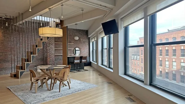 $8,500 | 90 North Washington Street, Unit 5, Boston, MA 02114