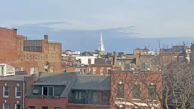 $8,500 | 90 North Washington Street, Unit 5, Boston, MA 02114