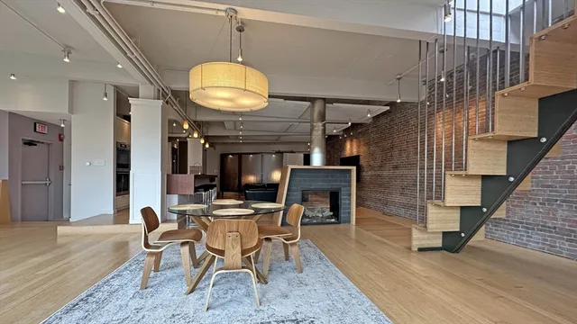 $8,500 | 90 North Washington Street, Unit 5, Boston, MA 02114