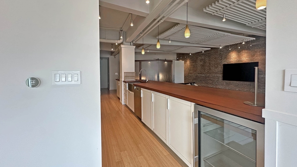 90 North Washington Street, Unit 5 Boston, MA 02114 - Photo 9 of 25