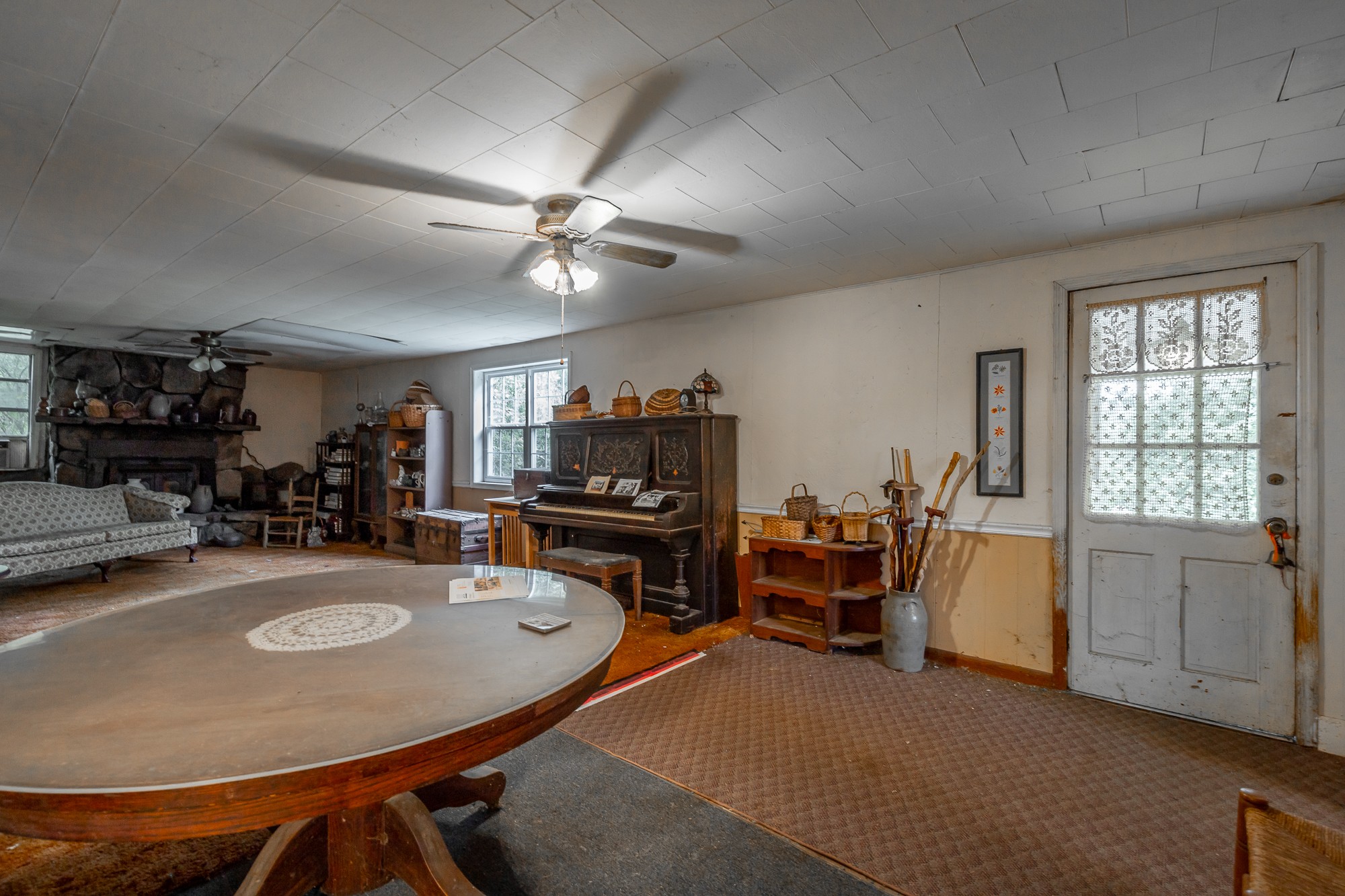 2419 Maple Street Chattanooga, TN 37406 - Photo 18 of 32 a view of a dining room with furniture and window