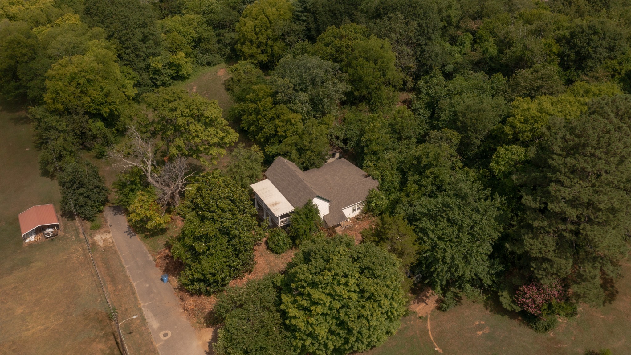 2419 Maple Street Chattanooga, TN 37406 - Photo 31 of 32 an aerial view of a house with a yard and outdoor seating