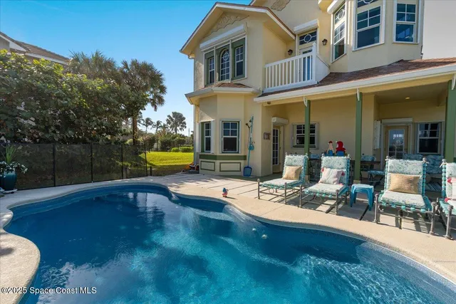 $2,289,000 | 6015 South Hwy A1A, Melbourne Beach, FL 32951