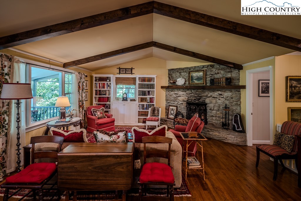 128 Red Rhododendron Road Boone, NC 28607 - Photo 9 of 45 Gallery Image 9