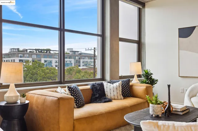 $399,000 | 311 2nd Street, Unit 505, Oakland, CA 94607