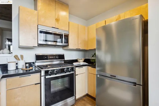 $399,000 | 311 2nd Street, Unit 505, Oakland, CA 94607