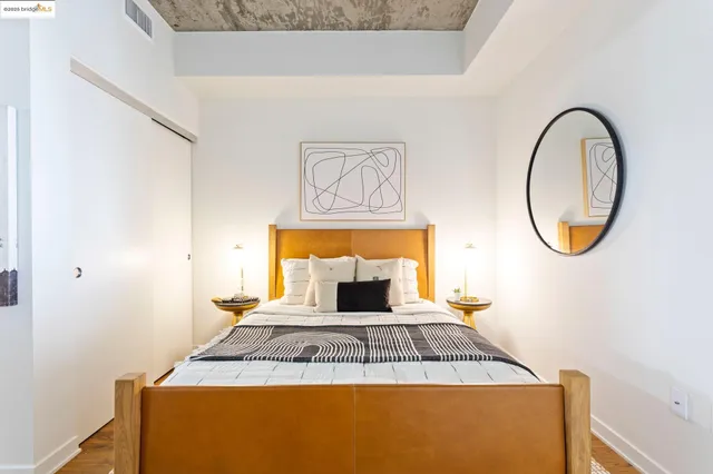 $399,000 | 311 2nd Street, Unit 505, Oakland, CA 94607