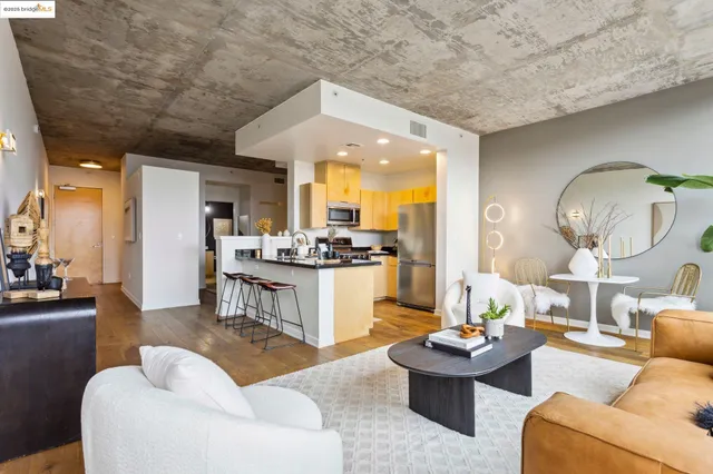$399,000 | 311 2nd Street, Unit 505, Oakland, CA 94607