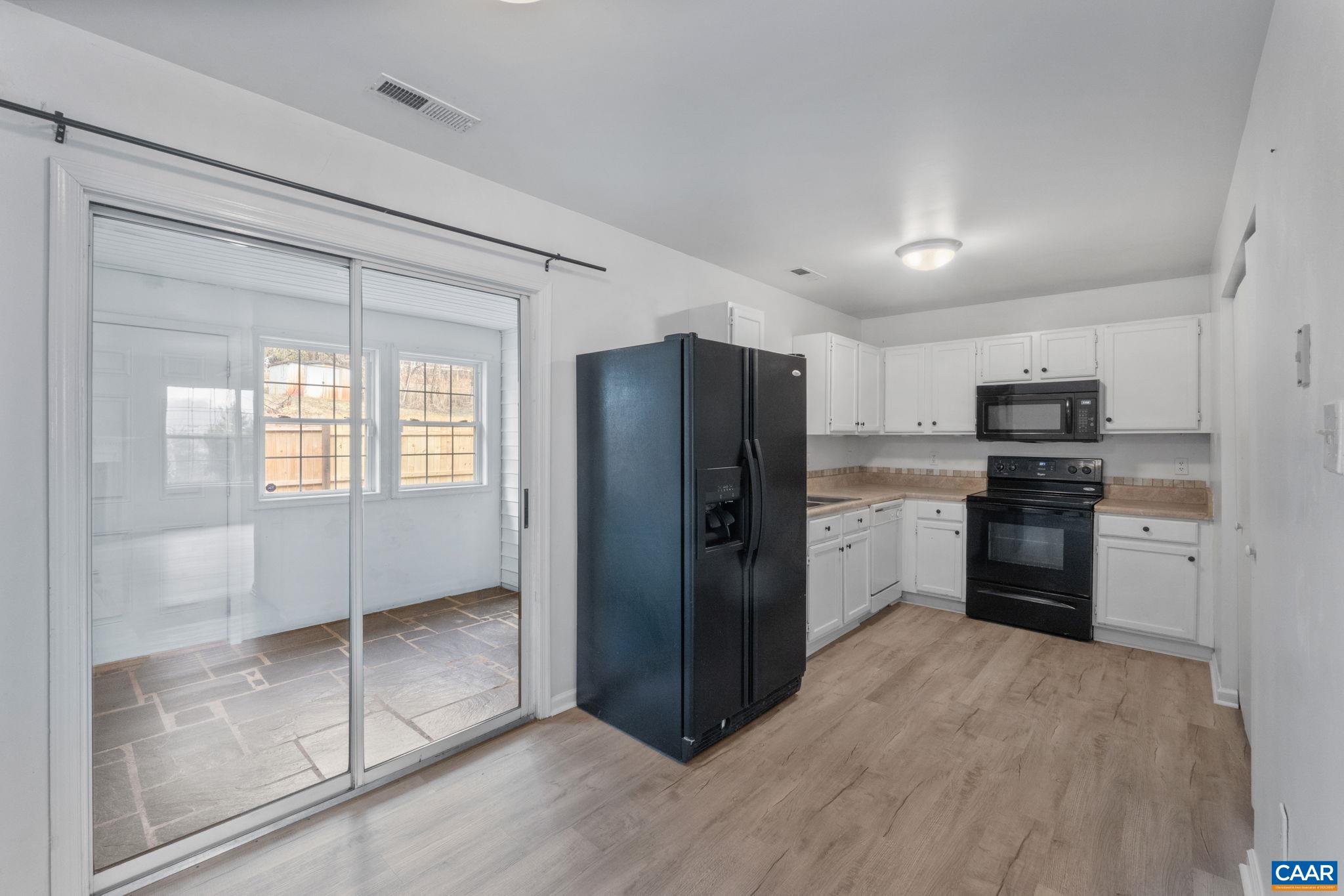 959 Rives Street Charlottesville, VA 22902 - Photo 14 of 32 Gallery Image 14