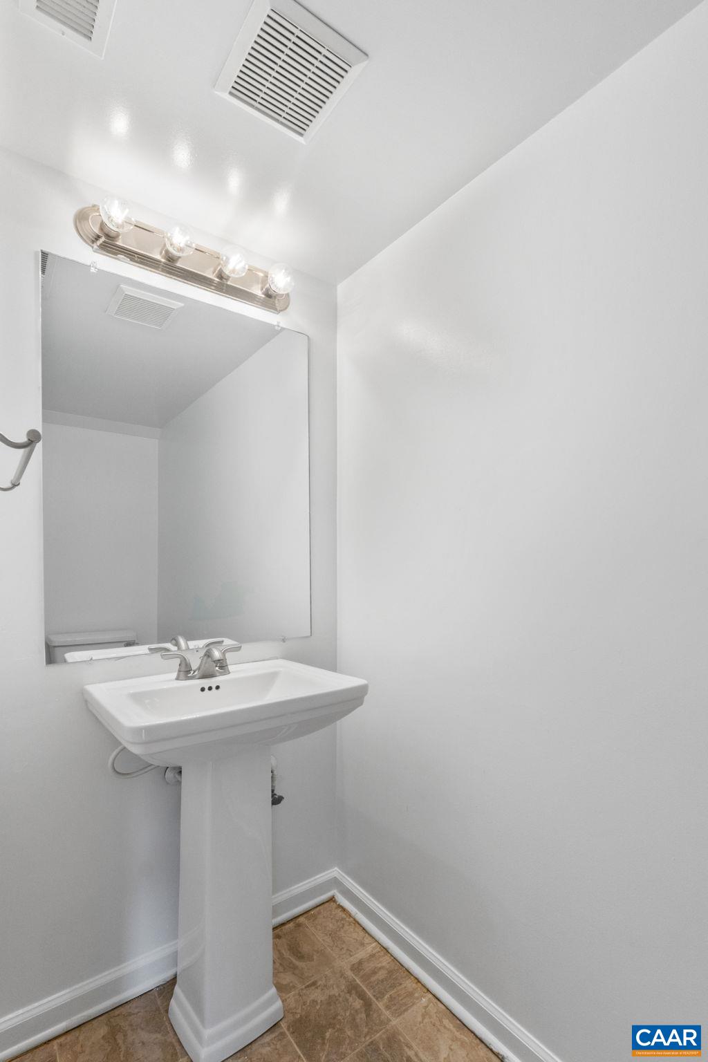 959 Rives Street Charlottesville, VA 22902 - Photo 19 of 32 Gallery Image 19