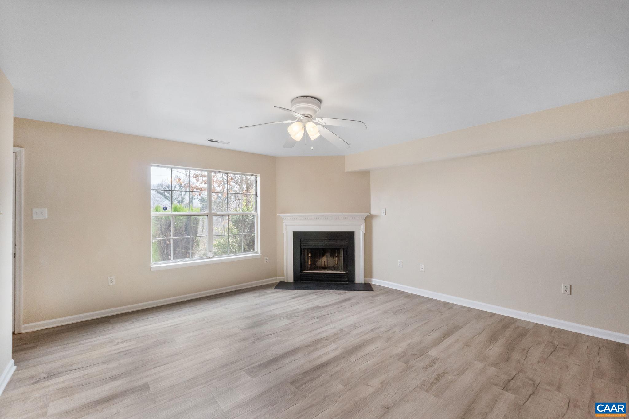 959 Rives Street Charlottesville, VA 22902 - Photo 9 of 32 Gallery Image 9