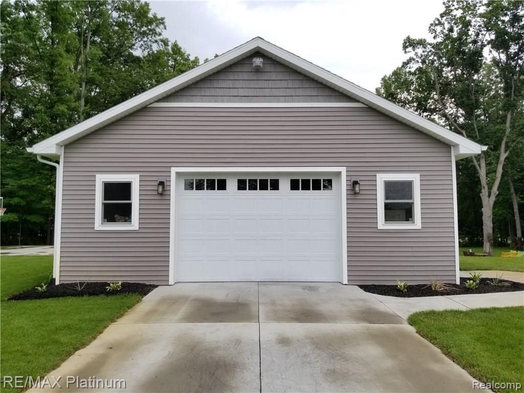 10941 Resort Road Pleasant Lake, MI 49272 - Photo 38 of 48 20180609_092602.jpg