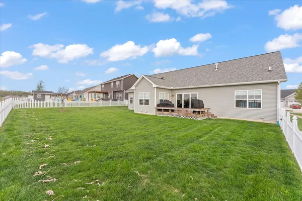 $528,000 | 1207 Morningside Lane, Mahomet, IL 61853