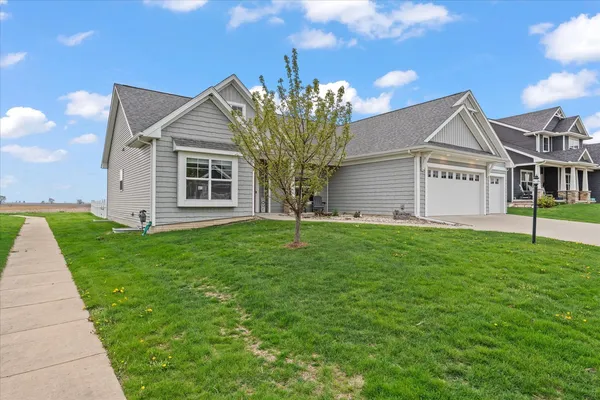 $528,000 | 1207 Morningside Lane, Mahomet, IL 61853