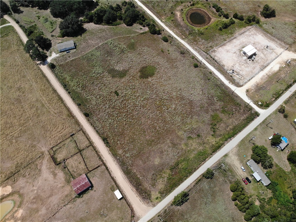 367 County Road 367 Caldwell, TX 77836 - Photo 9 of 31