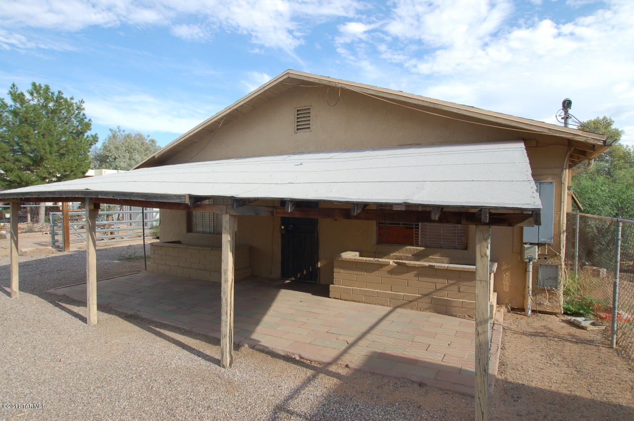 605 West Thurber Road Tucson, AZ 85705 - Photo 1 of 14 Gallery Image 1