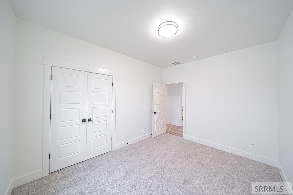 3891 Goldfinch Way Ammon, ID 83406 - Photo 23 of 32