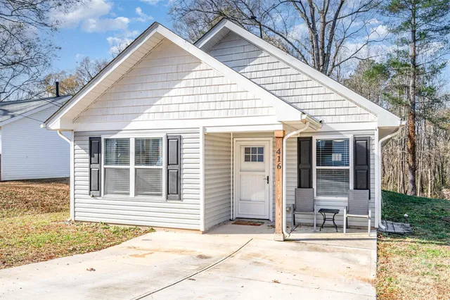 $229,999 | 416 Brookwood Avenue, Albemarle, NC 28001
