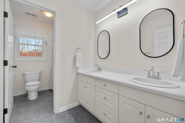 $950,000 | 101 Leighton Trail, Guilford, CT 06437