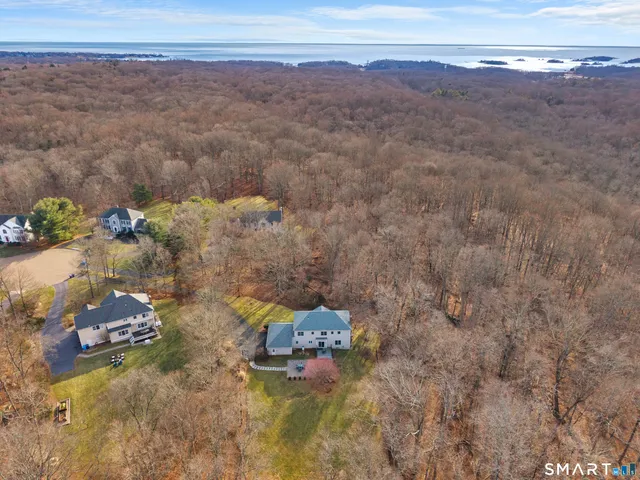 $950,000 | 101 Leighton Trail, Guilford, CT 06437