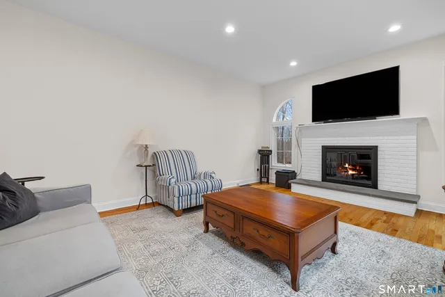 $950,000 | 101 Leighton Trail, Guilford, CT 06437