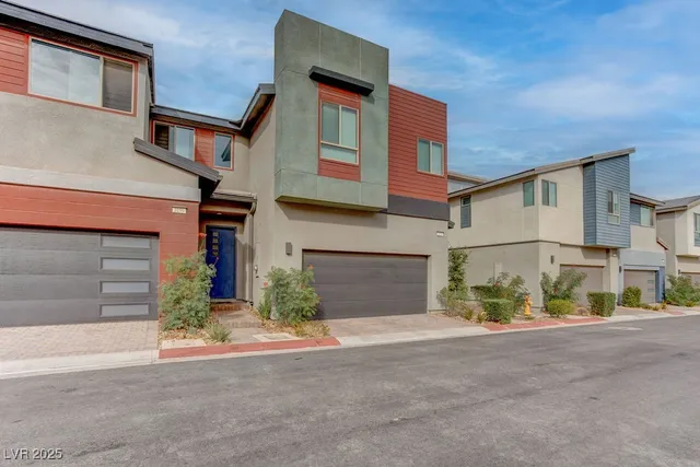 $470,000 | 3194 Lumassina Avenue, Henderson, NV 89044