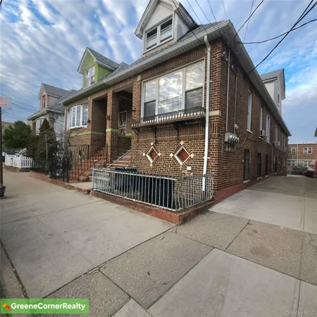 $1,099,999 | 735 East 93rd Street | Canarsie