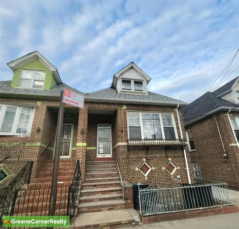 $1,099,999 | 735 East 93rd Street | Canarsie