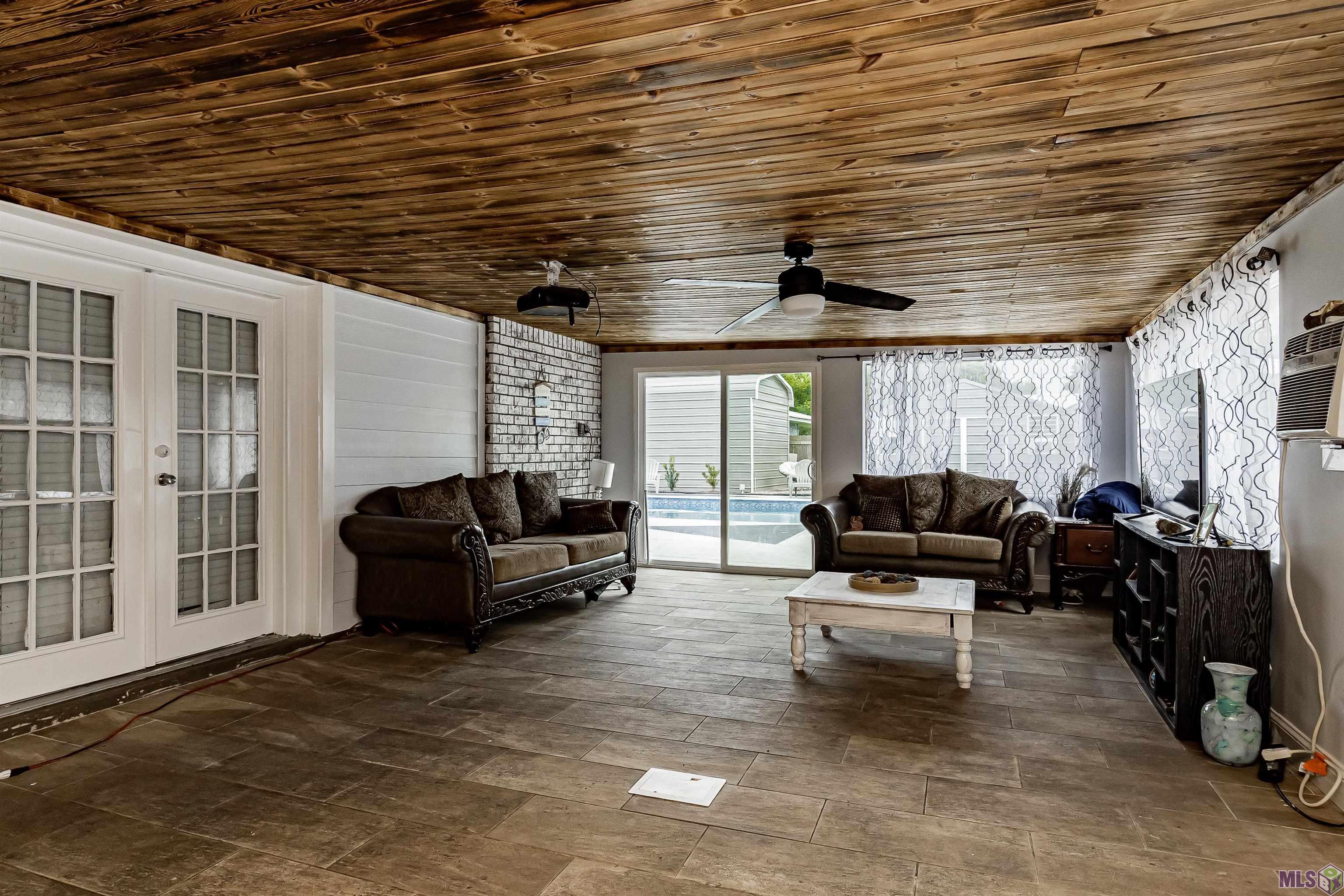 11222 Sheets Road Gonzales, LA 70737 - Photo 17 of 22 Gallery Image 17