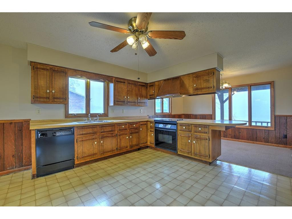 270 Slagle Road Elizabethton, TN 37643 - Photo 2 of 36 Photo 2