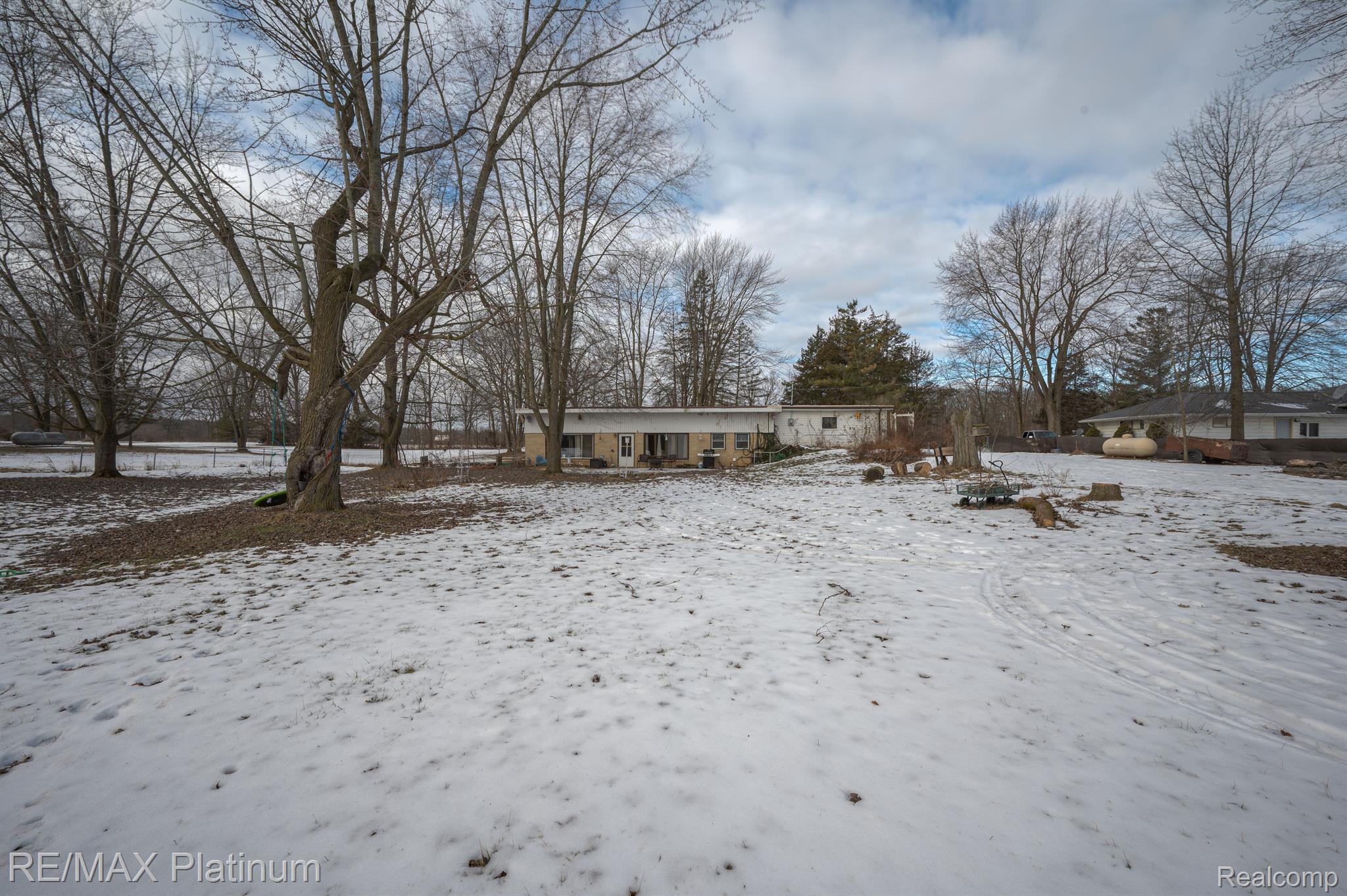 13122 Morrish Road Montrose, MI 48457 - Photo 17 of 28 Fenced backyard