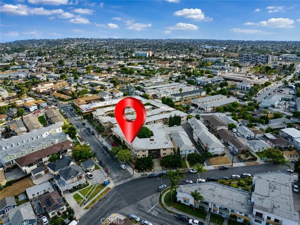 $399,999 | 410 North Market Street, Unit 17, Inglewood, CA 90302
