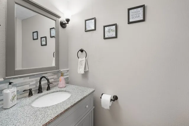 $265,000 | 413-415 Groats Street, Endicott, NY 13760