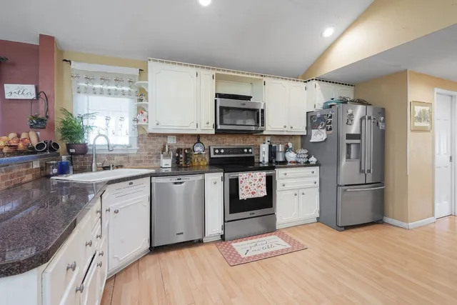 $265,000 | 413-415 Groats Street, Endicott, NY 13760