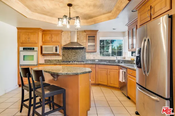 $5,000 | 3860 Cazador Street, Los Angeles, CA 90065