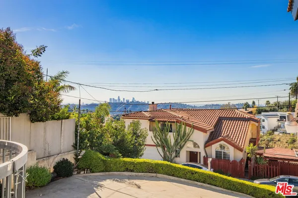 $5,000 | 3860 Cazador Street, Los Angeles, CA 90065