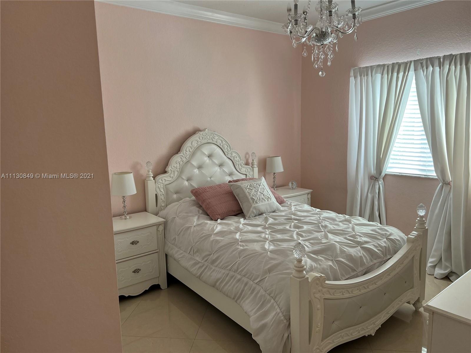 1471 Northeast 40th Road Homestead, FL 33033 - Photo 28 of 39 Gallery Image 28