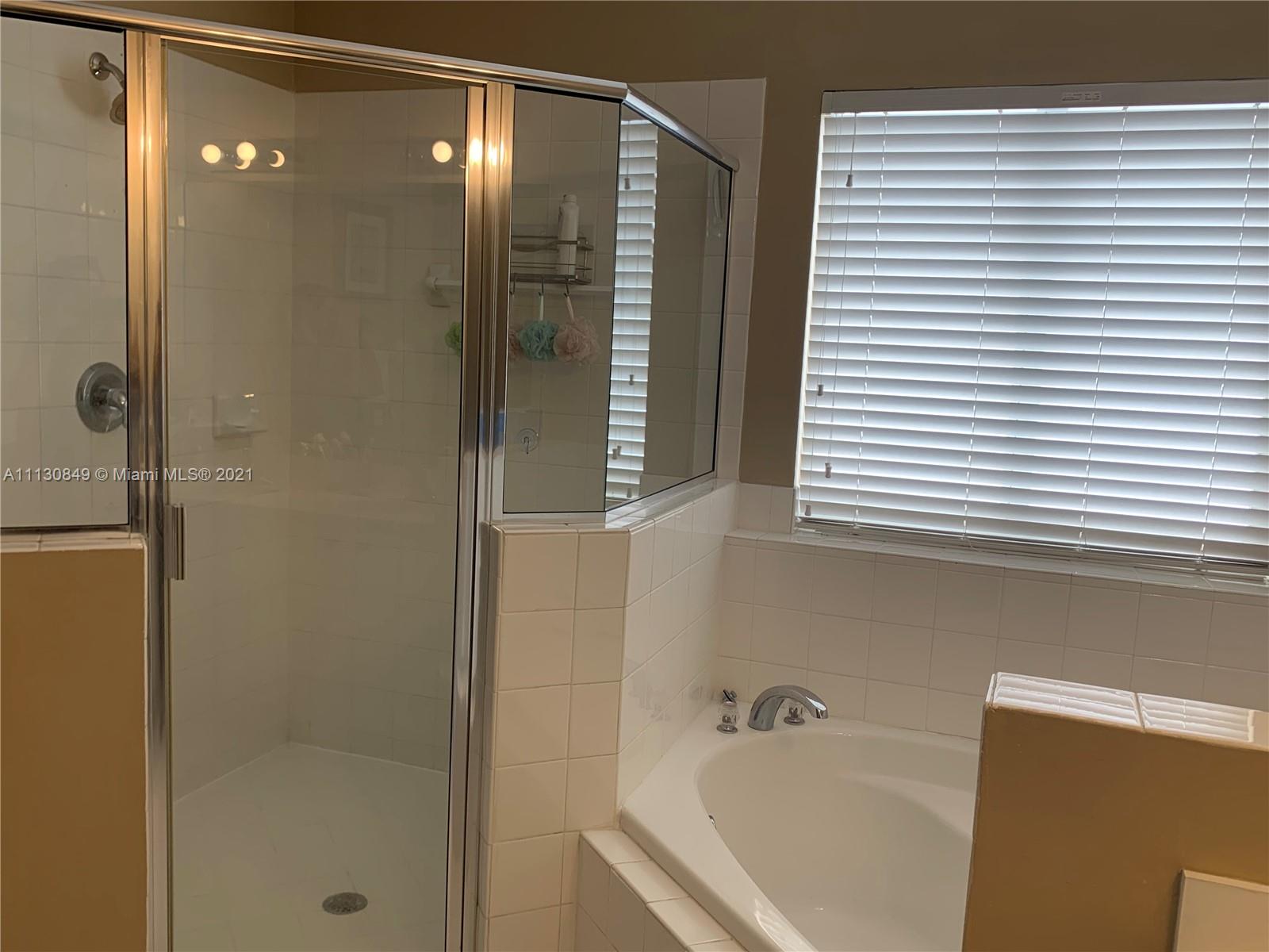 1471 Northeast 40th Road Homestead, FL 33033 - Photo 30 of 39 Gallery Image 30