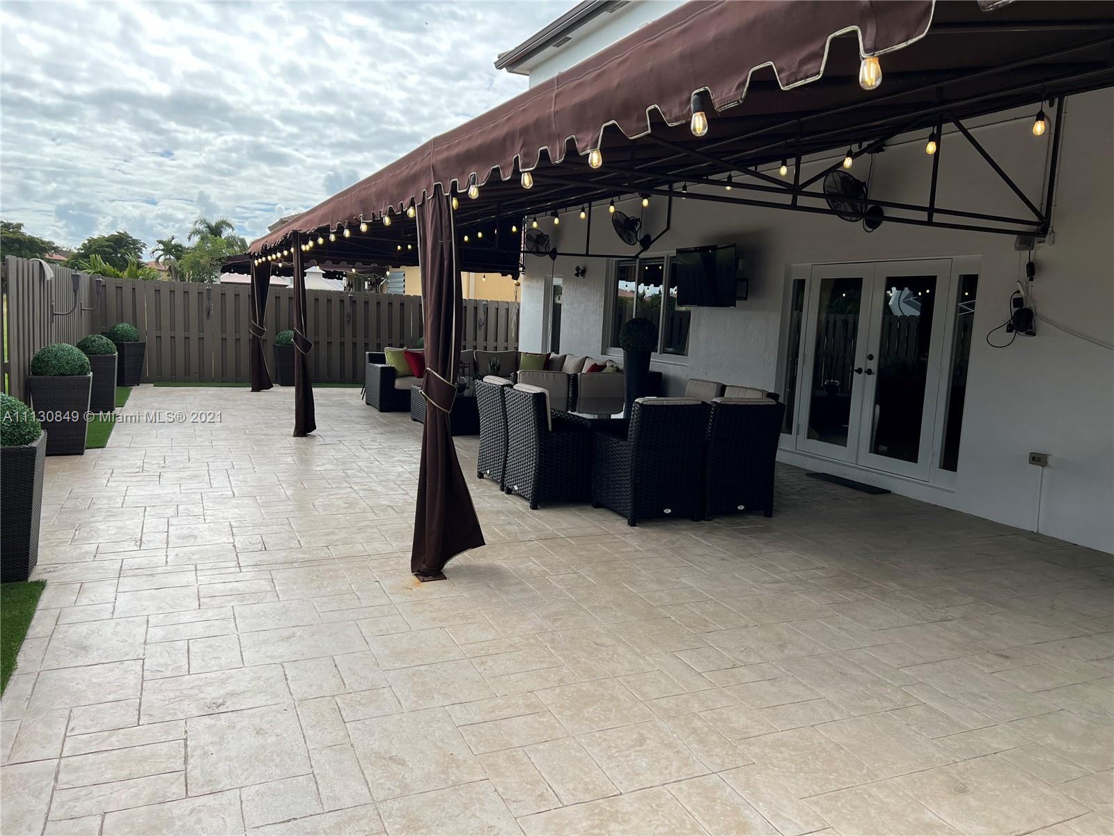 1471 Northeast 40th Road Homestead, FL 33033 - Photo 35 of 39 Gallery Image 35