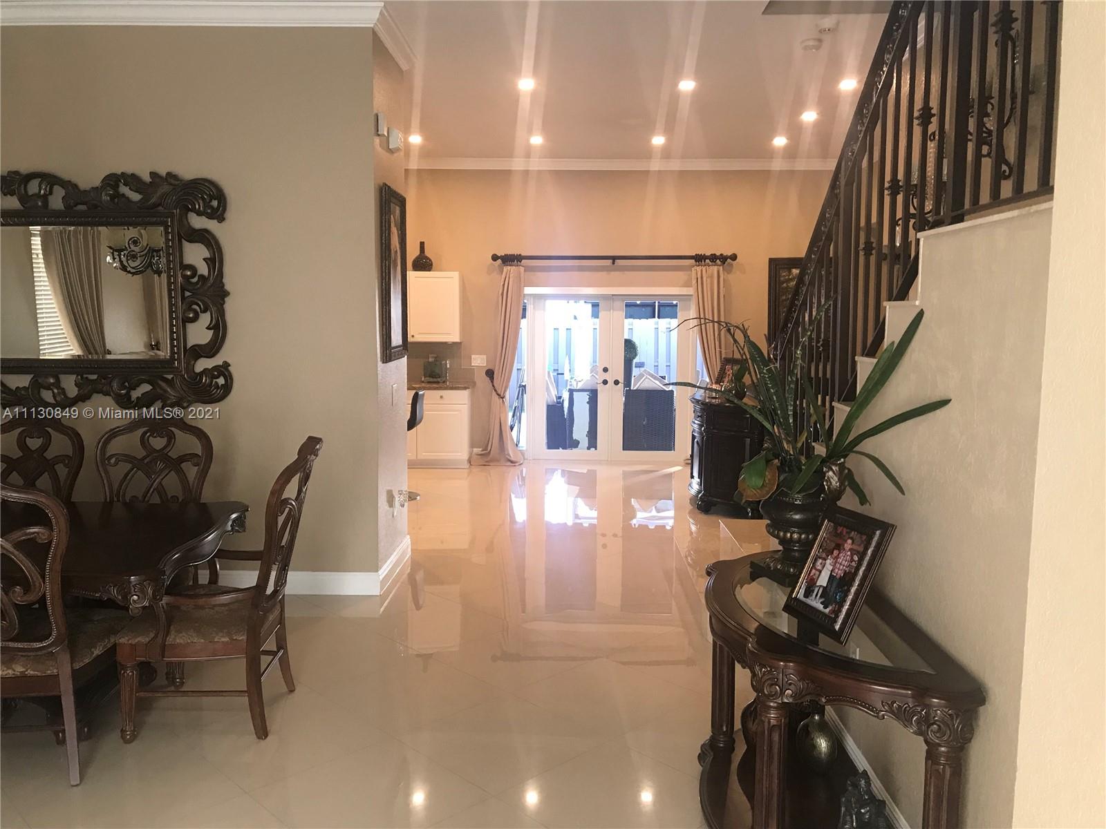 1471 Northeast 40th Road Homestead, FL 33033 - Photo 7 of 39 Gallery Image 7