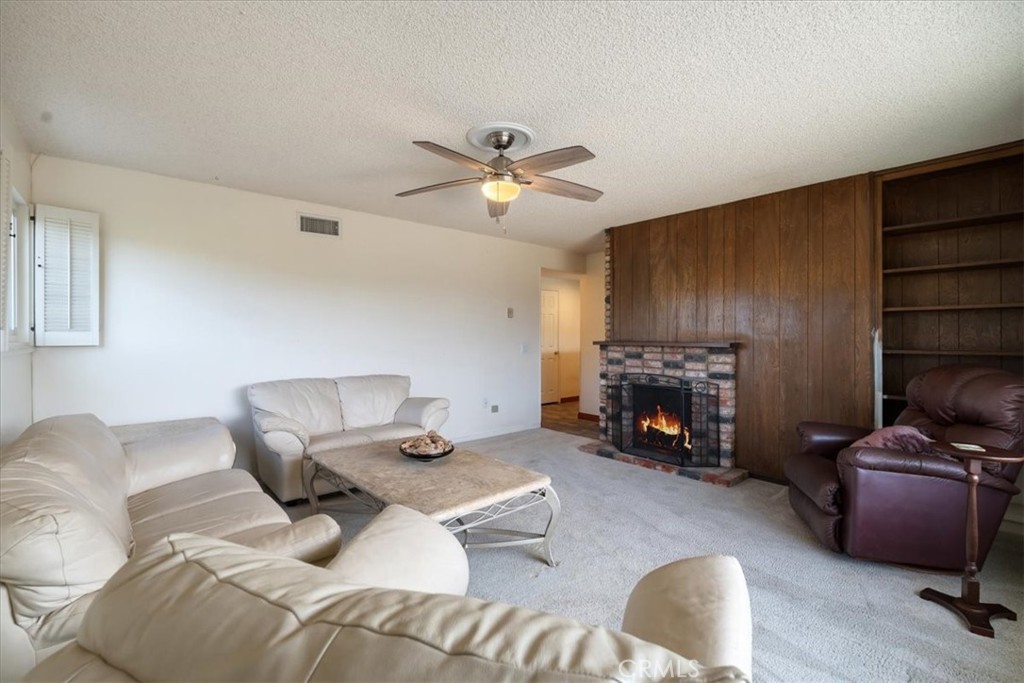 1509 Macadamia Drive Fallbrook, CA 92028 - Photo 28 of 50 Den/Office