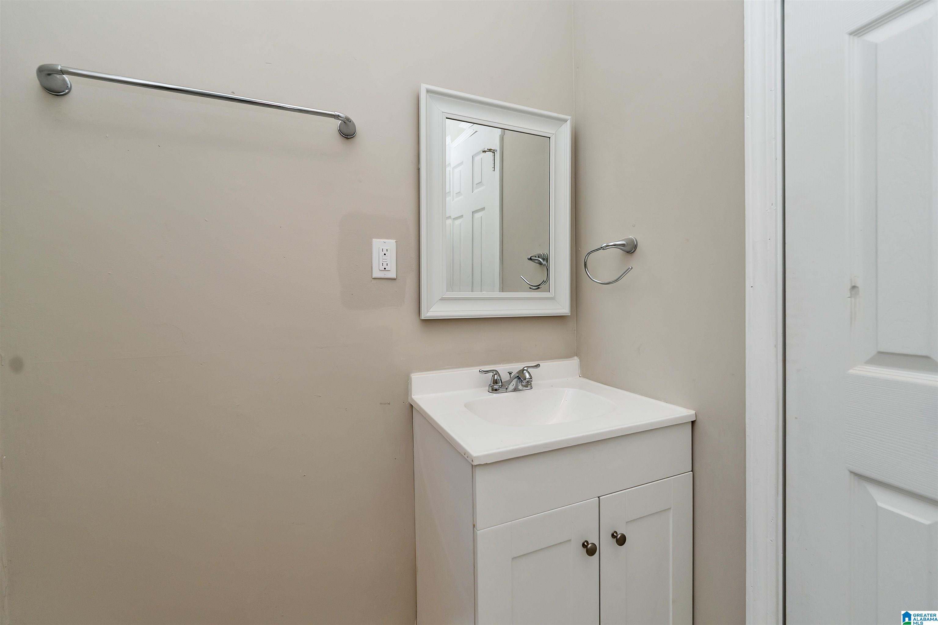 1305 10th Avenue Jasper, AL 35501 - Photo 13 of 25
