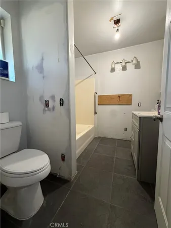 $549,000 | 18284 9th Street, Bloomington, CA 92316