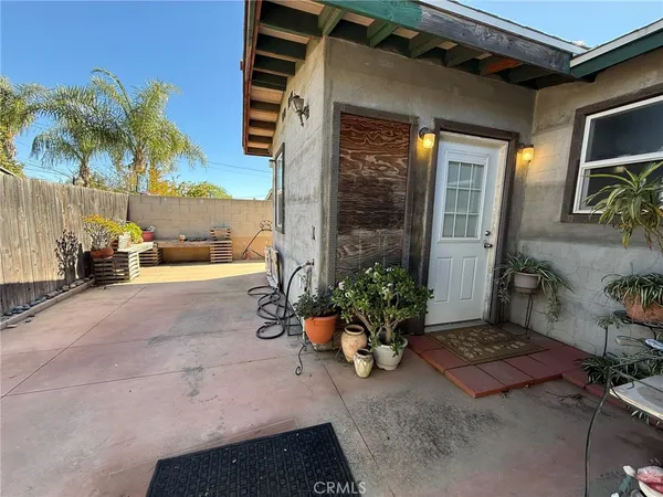 $549,000 | 18284 9th Street, Bloomington, CA 92316