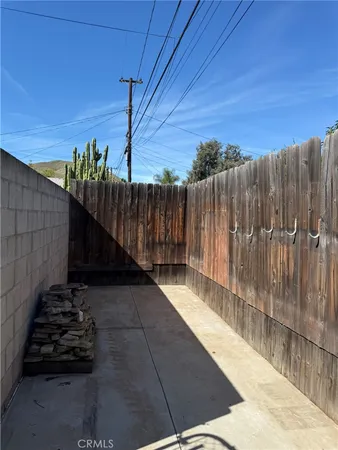 $549,000 | 18284 9th Street, Bloomington, CA 92316